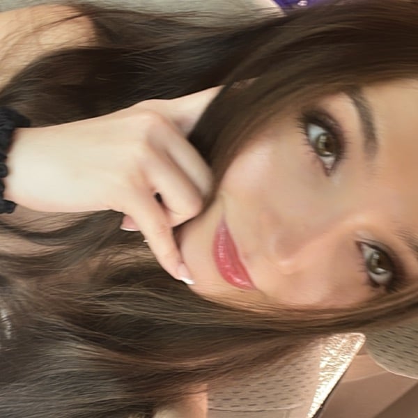 user-avatar